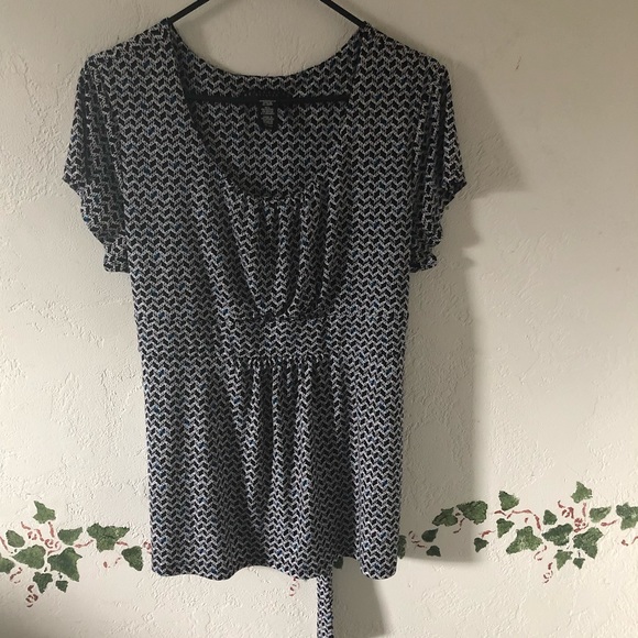 Apostrophe XL Top | - Picture 2 of 16